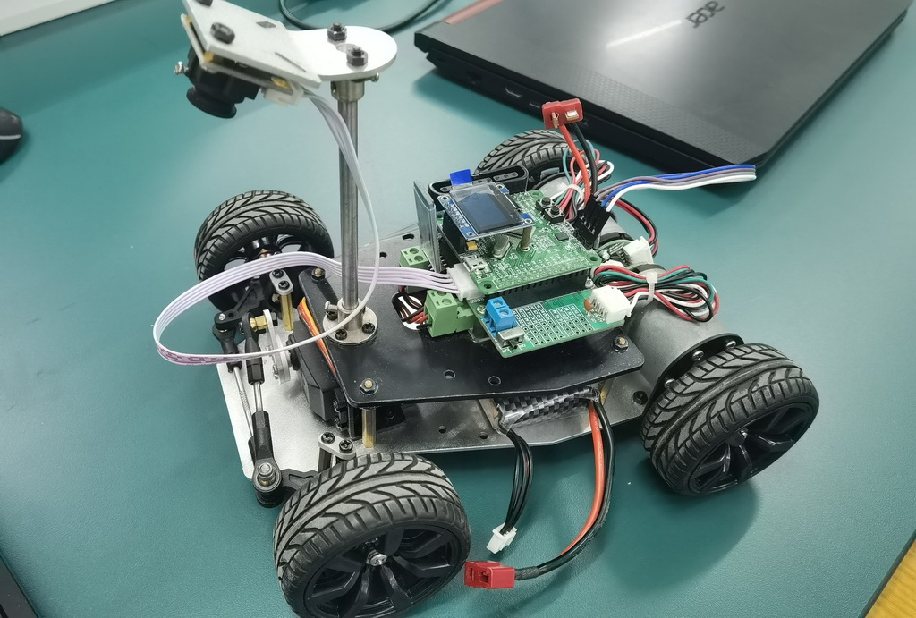 基于线性CCD的智能小车摄像头循迹系统设计